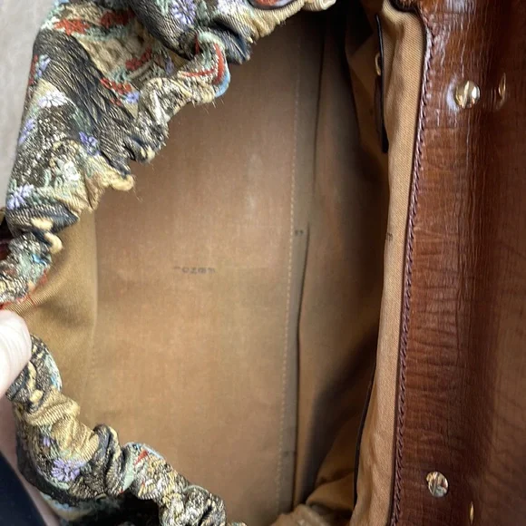 FENDI EUC TOBACCO PEQUIN STRIPES FABRIC AND LEATHER MAGIC SHOULDER BAG RARE FIND - Picture 16 of 17